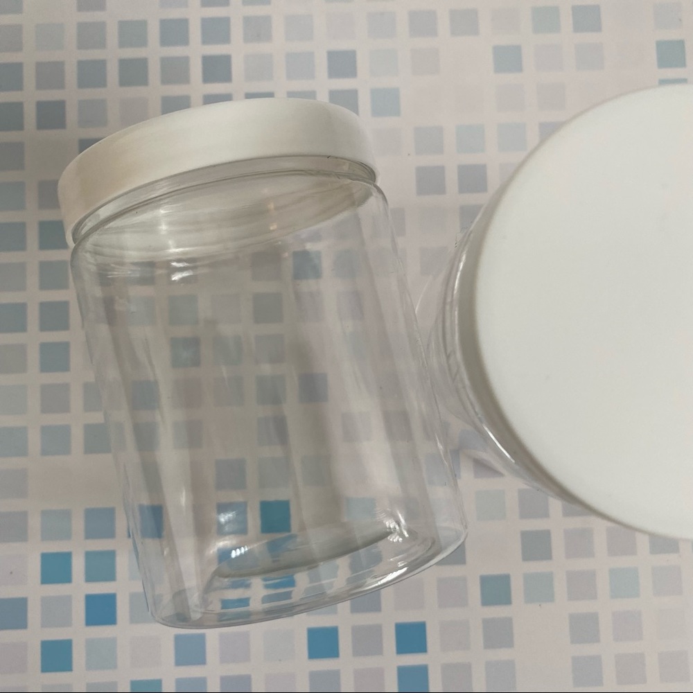 New! Empty 8oz clear plastic jar/ container with white lid.